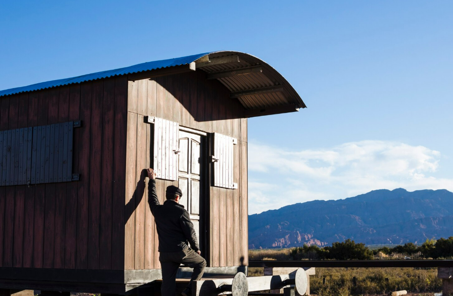 Hébergement insolite escapadenaturelle - roulotte