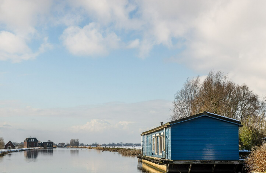 Hébergement insolite escapadenaturelle - bateau